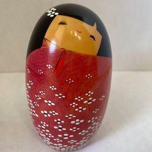 Kokeshi Winter Snowflake Kimono Girl